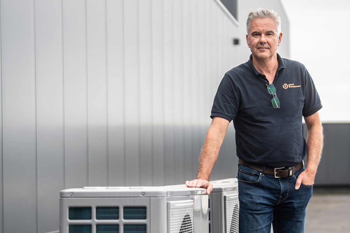 Une configuration en cascade garantit la fiabilité des pompes à chaleur monobloc dans un centre logistique 6
