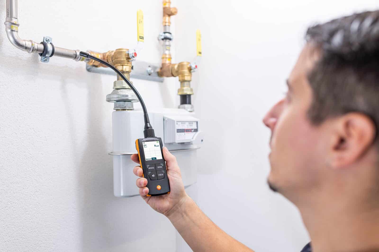 un fabricant renouvelle ses gammes: nouveaux analyseurs de combustion et détecteurs de fuites 1